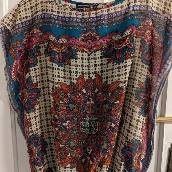 Bundle Patterned Sheer Top & Tank - Picture 7 of 10